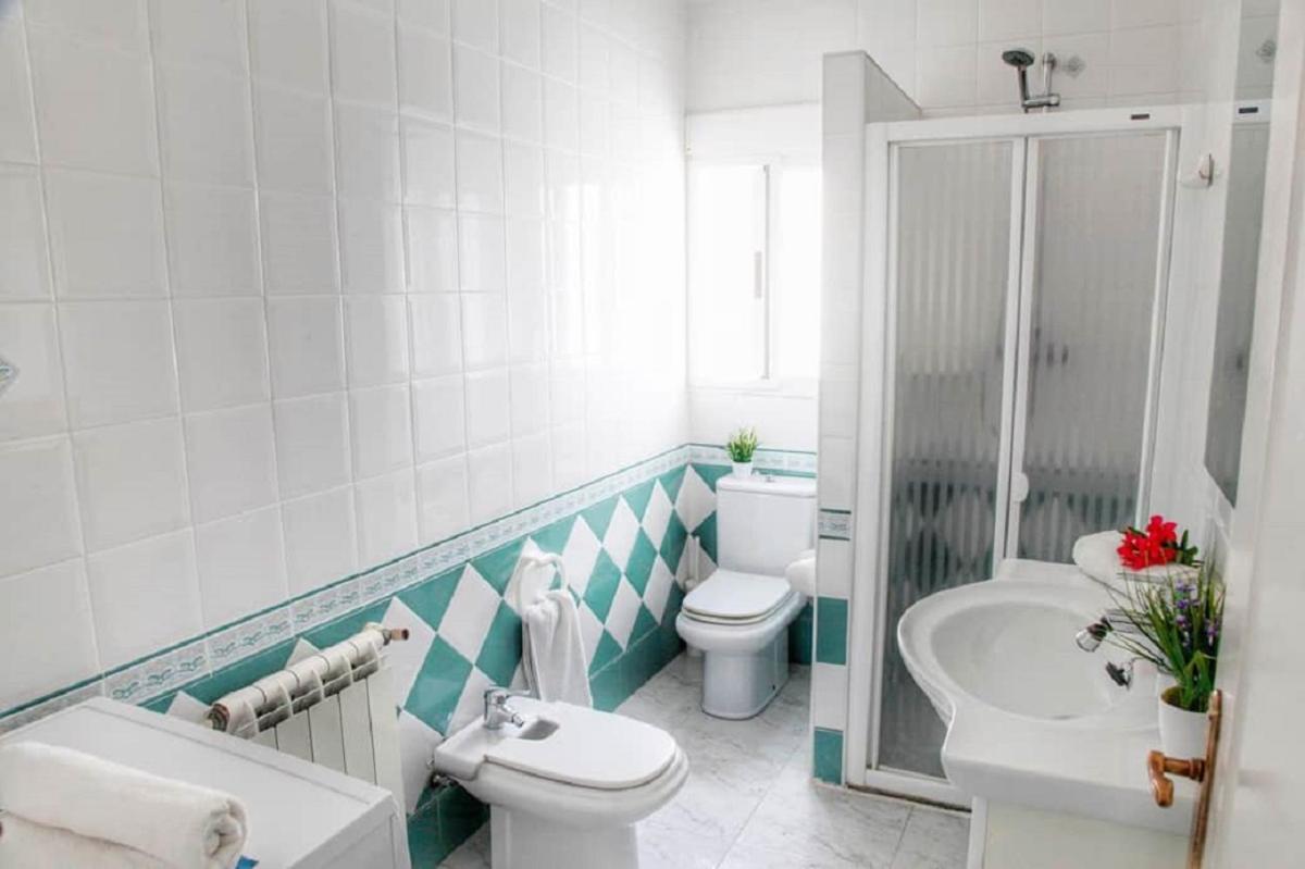 Vinarós Casa Vesalia A 1A Linea De Mar Con Aa Y Wi-Fi. 빌라 외부 사진