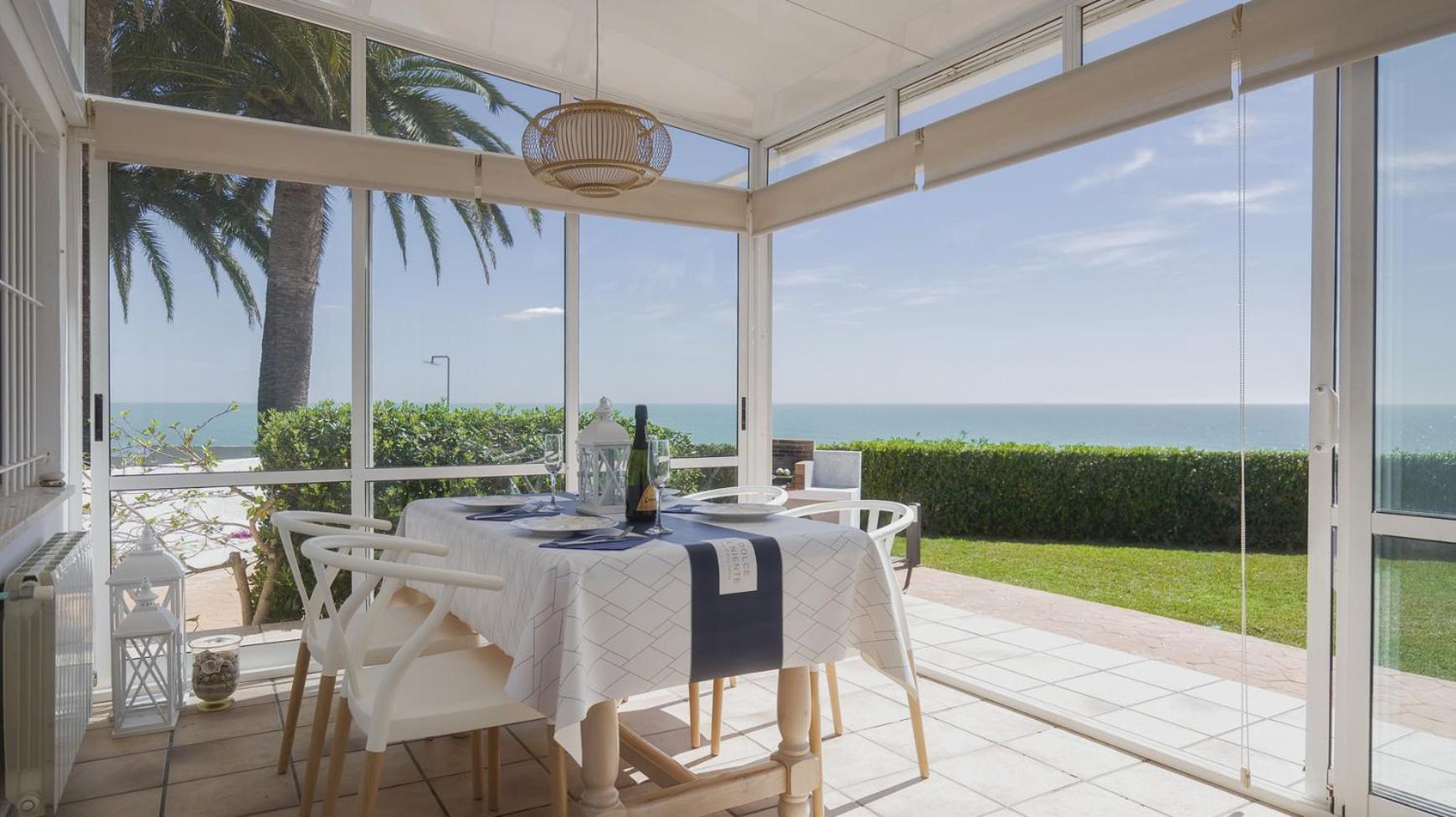 Vinarós Casa Vesalia A 1A Linea De Mar Con Aa Y Wi-Fi. 빌라 외부 사진
